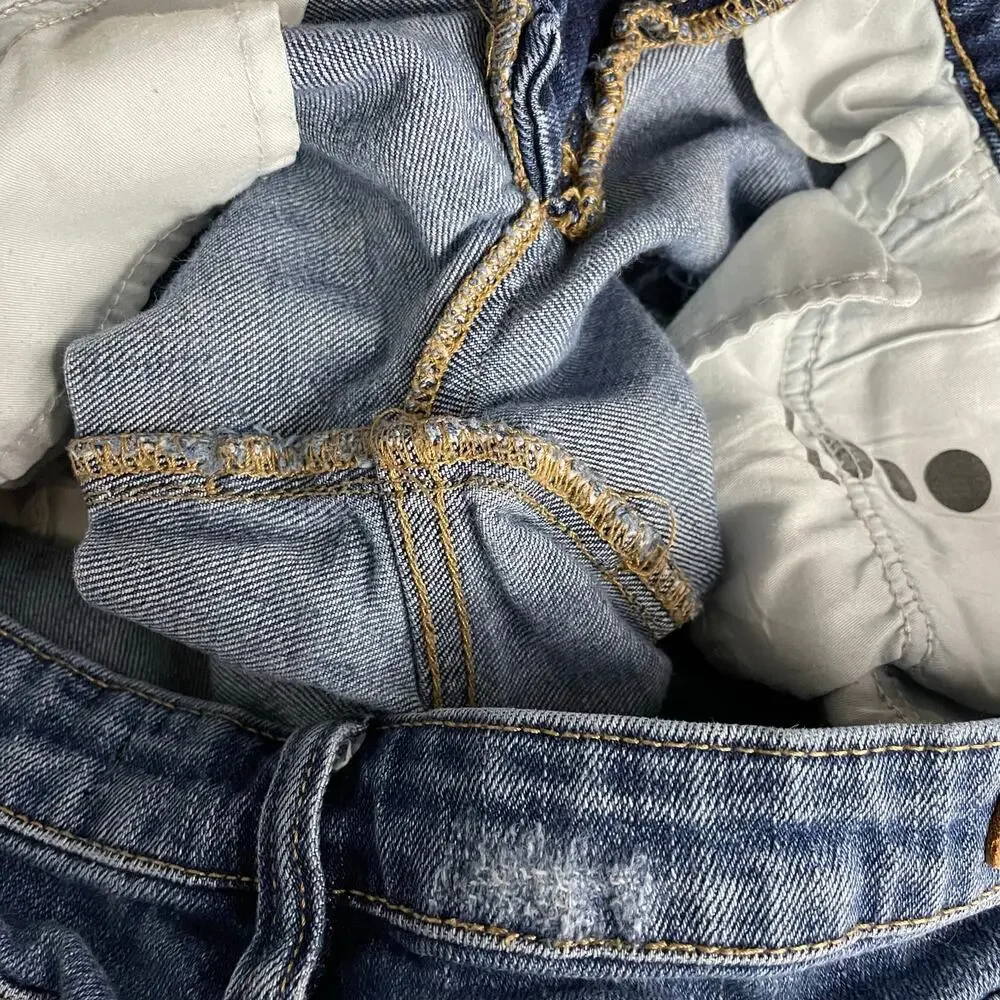 Blank NYC Tomboy Distressed Ripped Denim Jean Cutoff Cut Off denim shorts 27